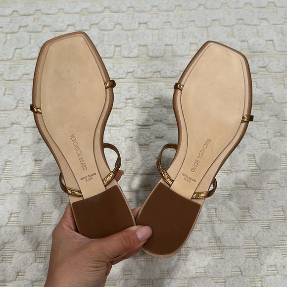 🆕 Alba Stone Trim Thong Sandals - Gold - Picture 6 of 6